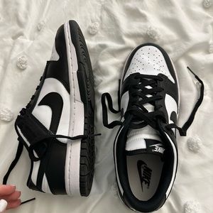 Nike Panda Dunks Size 9